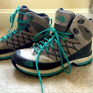Women’s Size 8 North Face Hiking Boots